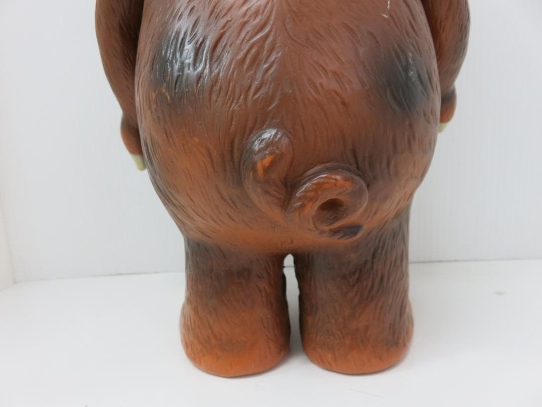 イヌクマ ジャイアント ブースカ 茶成型 クリーム 金冠 約40cm