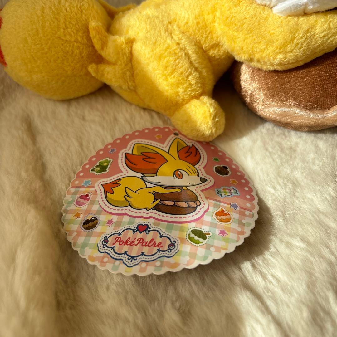 ポケモンセンター　ポケパルレ　フォッコ　ぬいぐるみ　ポケドール