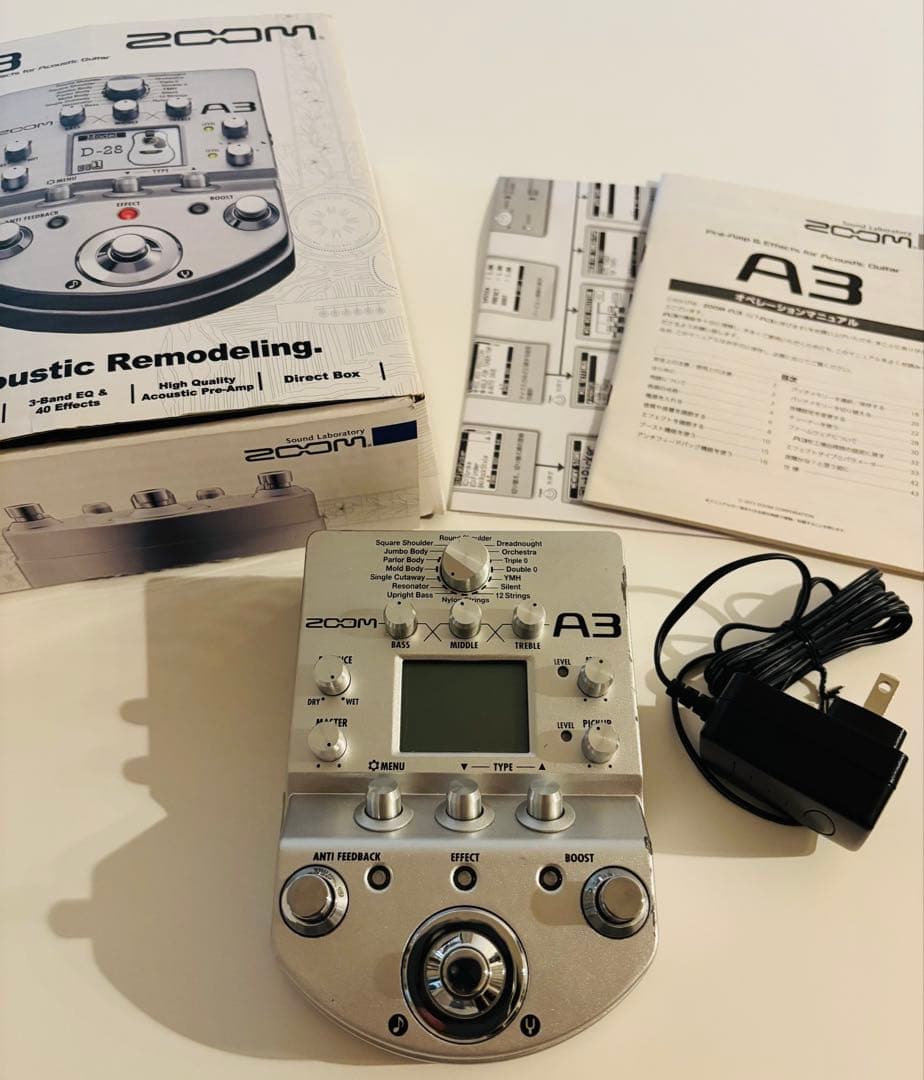 Zoom A3 アコースティックギタープリアンプ