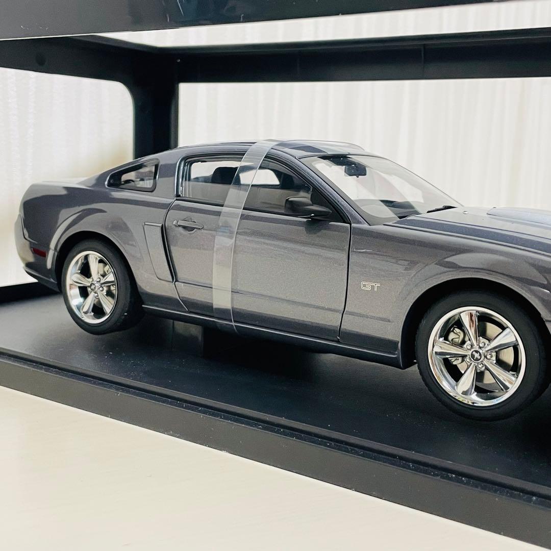 AUTOart 1/18 Ford Mustang GT 世界3000個限定