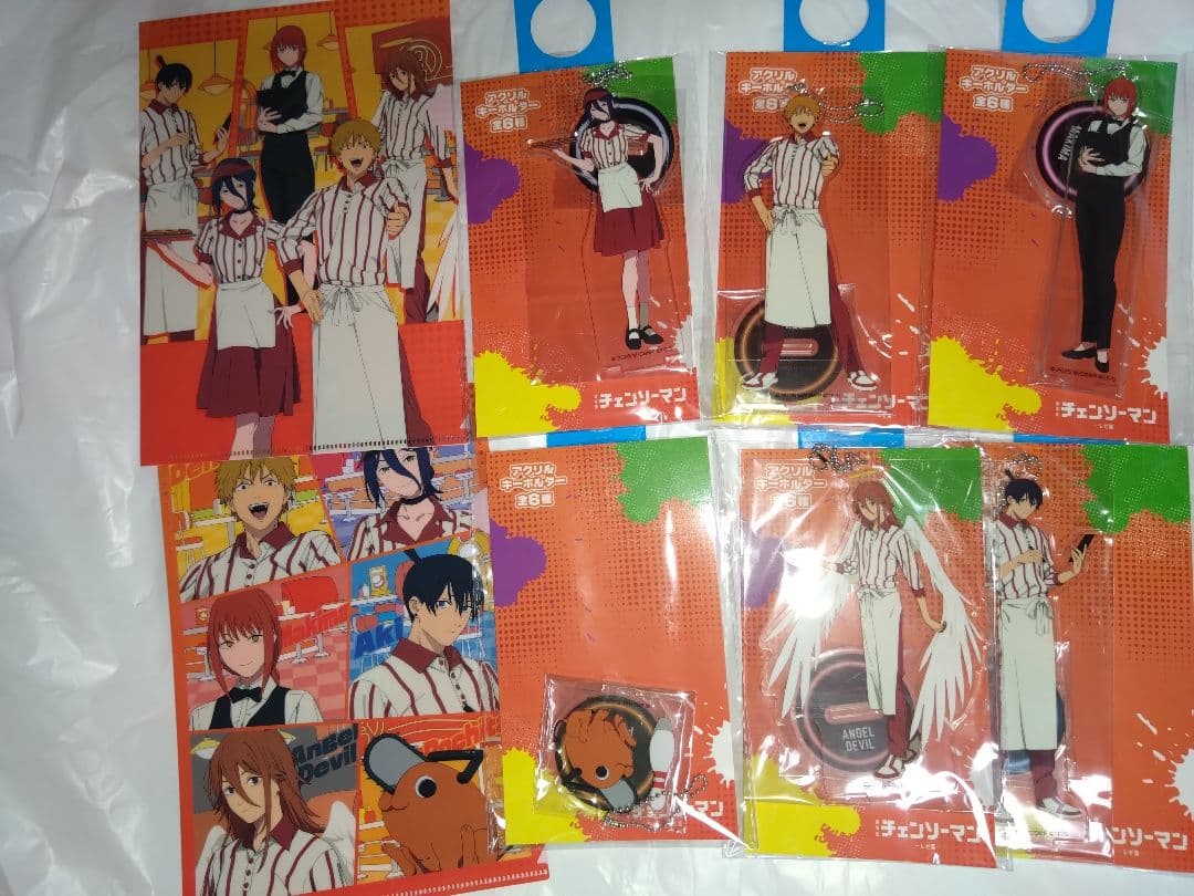 チェンソーマン　アクリルキーホルダー　ラウンドワン　レゼ　6種セット