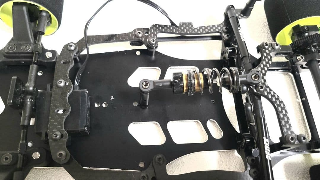 フェニックスレーシング リファレンス YT12 サンワサーボ付き 1/12