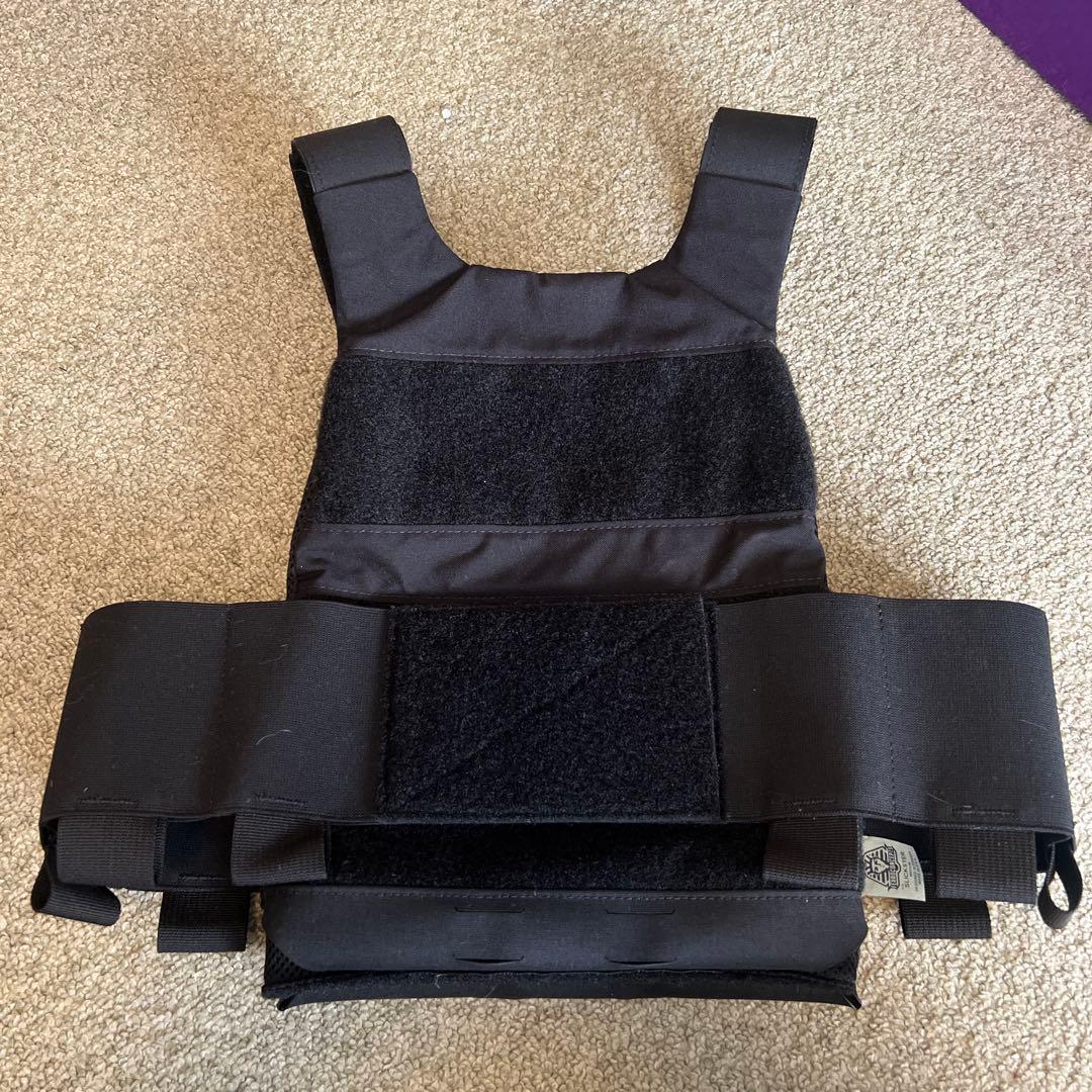 ゆきち　ferro concepts slickster 実物black