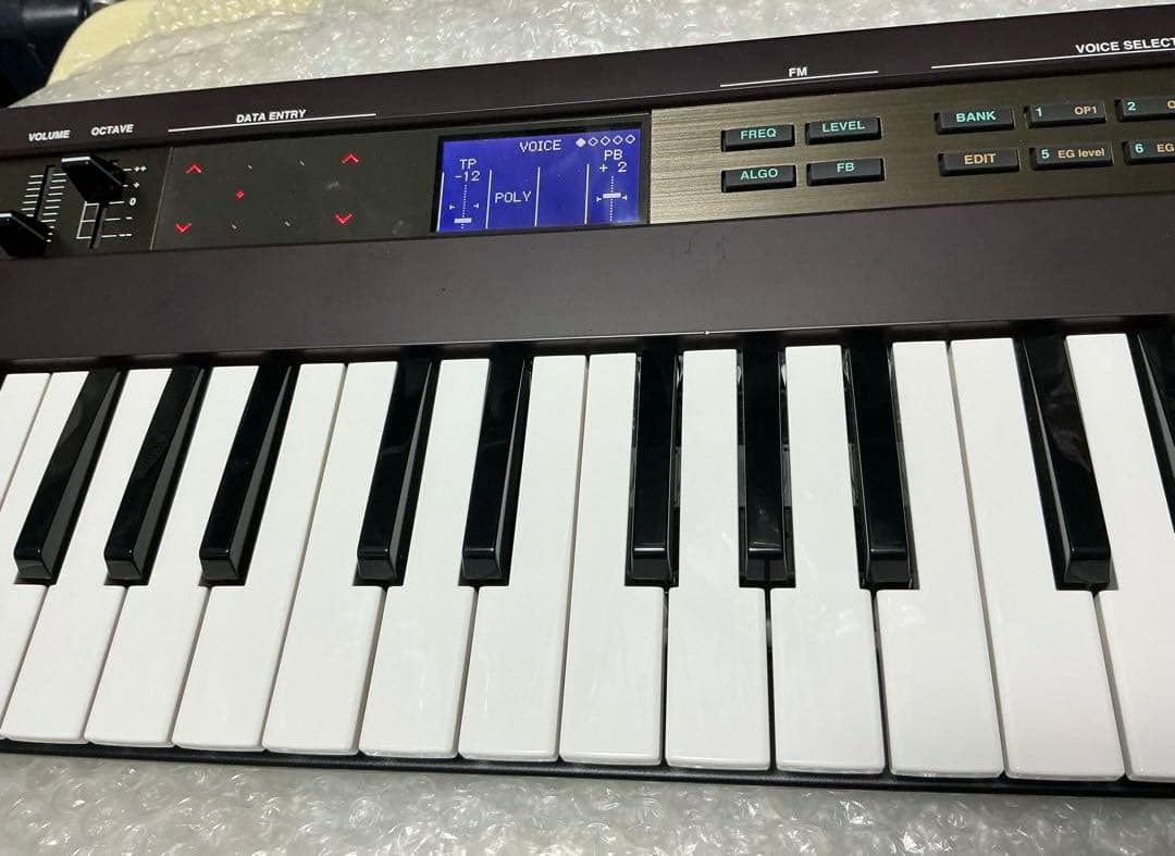 ピ*ン様 Yamaha Reface DX☆Decksaver ケース付き☆美品