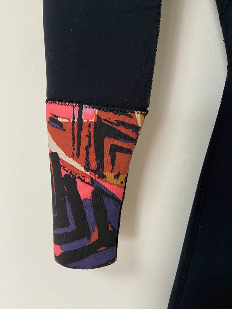 BILLABONG SURFCAPSULE フルスーツ M レディース3×2mm