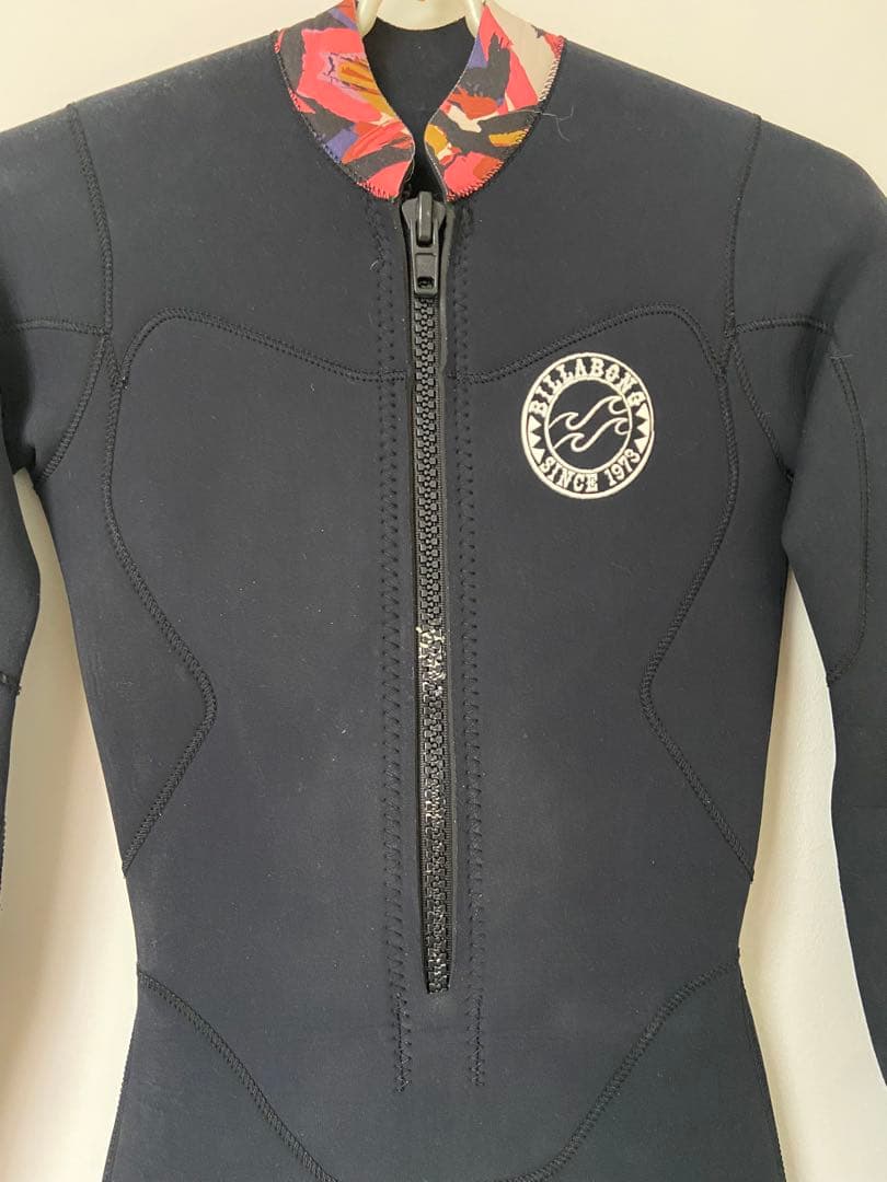 BILLABONG SURFCAPSULE フルスーツ M レディース3×2mm