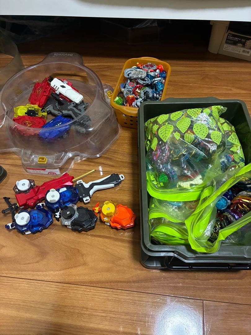 め*定様 ベイブレードバースト 引退品まとめ売り