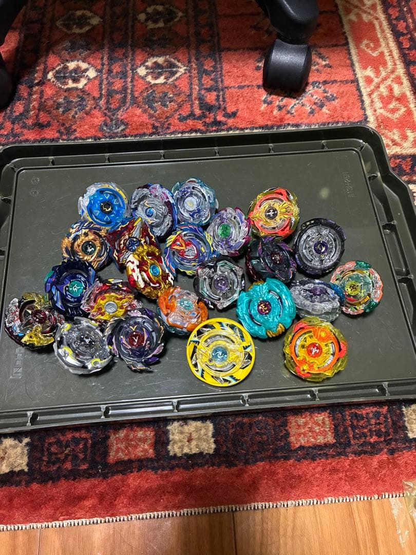 め*定様 ベイブレードバースト 引退品まとめ売り