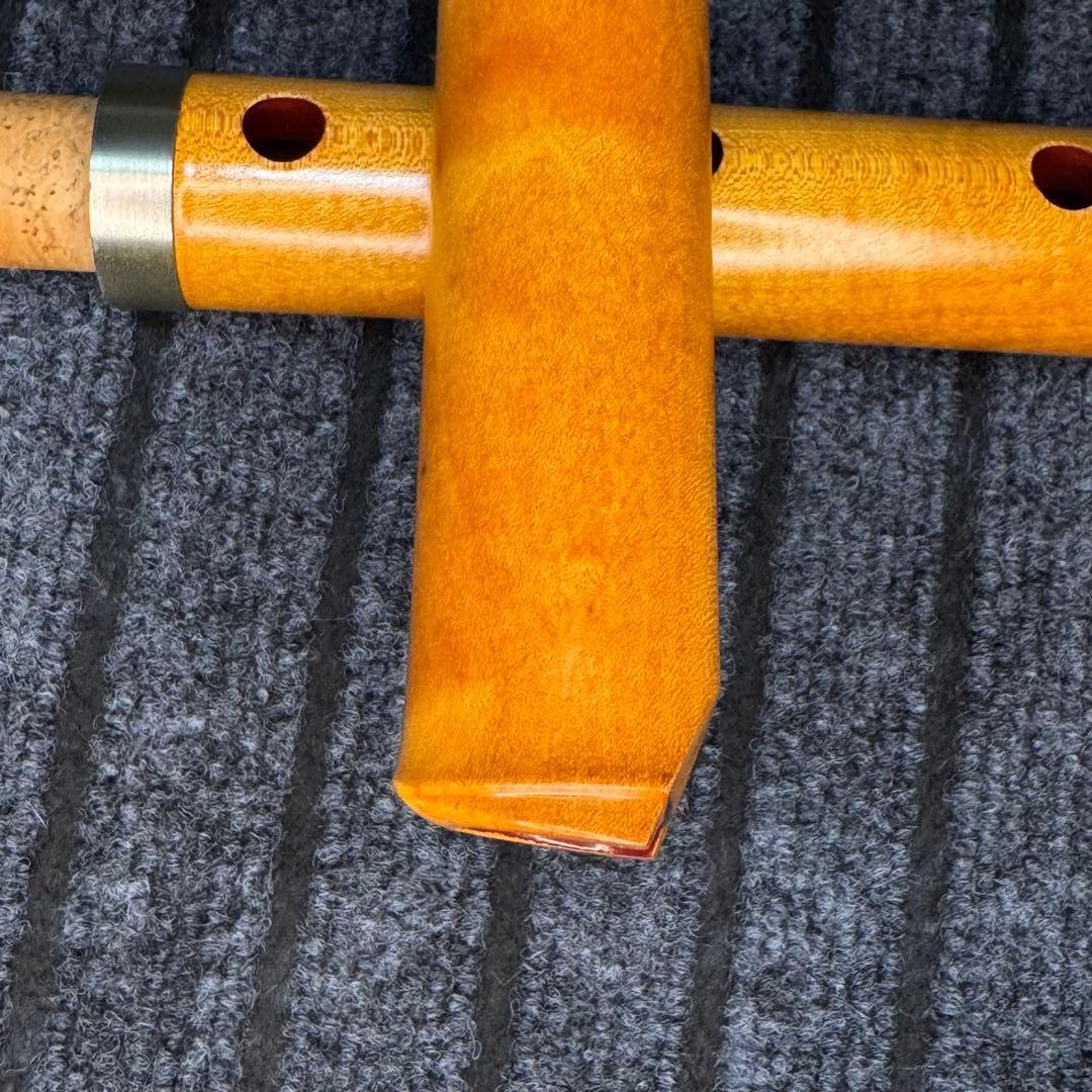 尺八 銘木(楓) 和田謹製 琴風調 二印 一尺八寸管