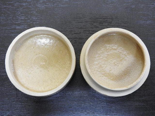 加藤光右衛門　苦瀬戸　茄子香合　共箱　MA１３２