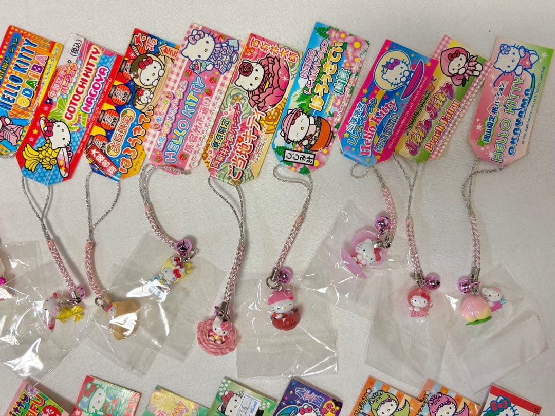 ご当地キティ ストラップ セット 全タグ付き50個(レア有)