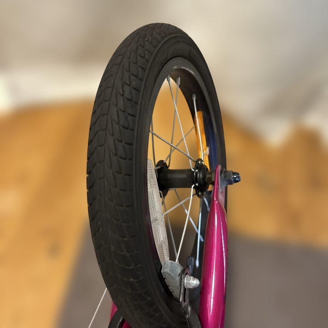 ストライダー 14x フューシャピンク