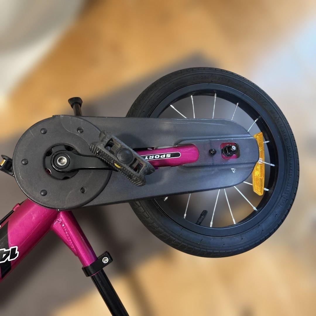 ストライダー 14x フューシャピンク