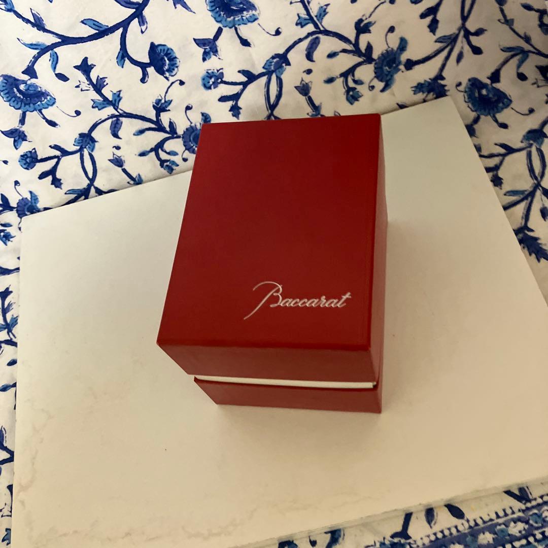 バカラ　Baccarat グラス　赤い箱入り