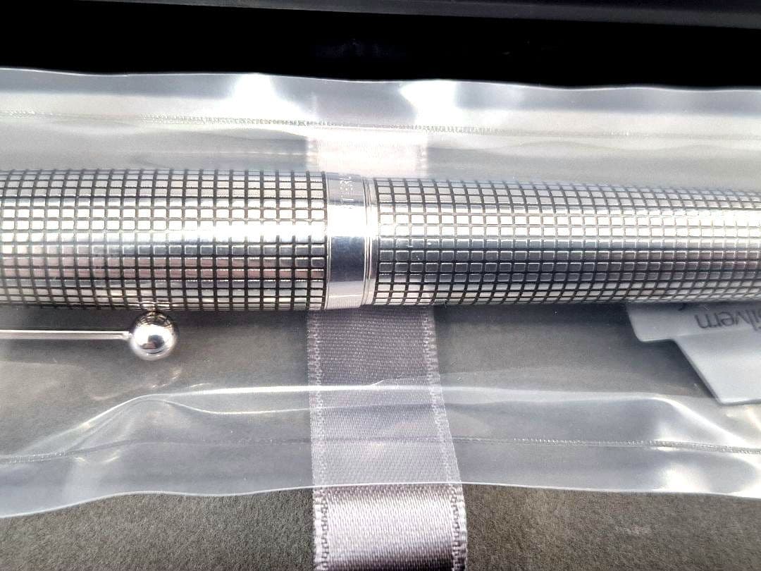 未開封　PILOT　パイロット　万年筆　18K細字　F　シルバーン　格子　925