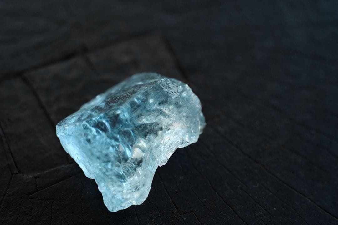 トパーズの原石 / topaz / 非加熱