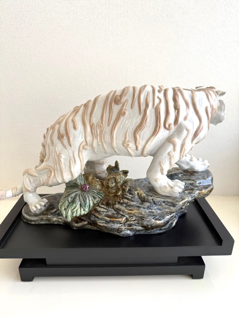 LLADRO世界限定1500体 白虎Mythological Tiger L.E