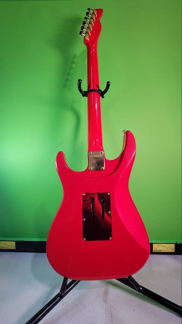 フェルナンデスエレキギターLA-CUSTOM.KKケース付