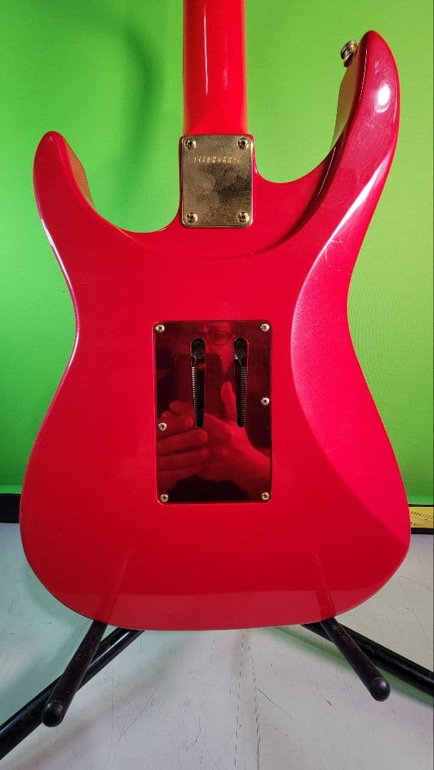 フェルナンデスエレキギターLA-CUSTOM.KKケース付