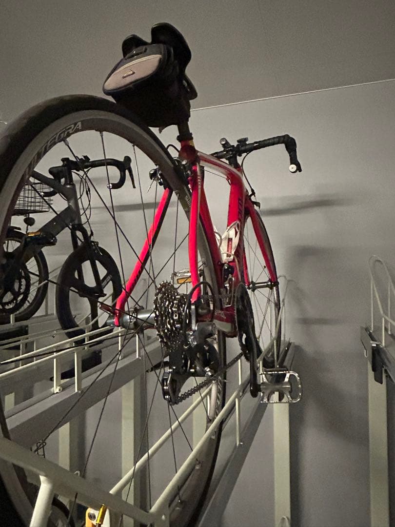 【03 11】Specialized Tarmac ロードバイクレッド