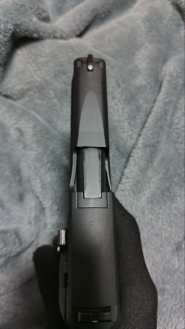 タナカ p228HW POLIZEI（スイスポリスver.）予備mg付 ガスブロ