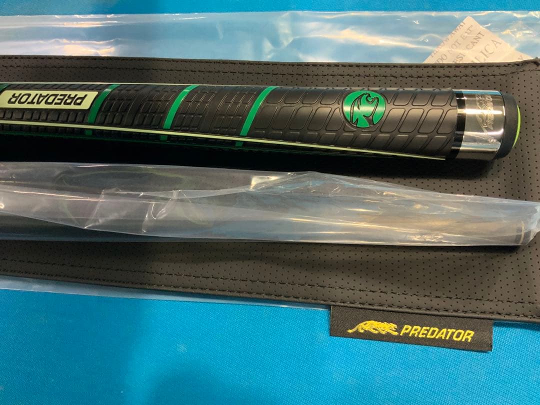 d*7様 Predator BK RUSHネオングリーン　スポーツラップ　プレデ