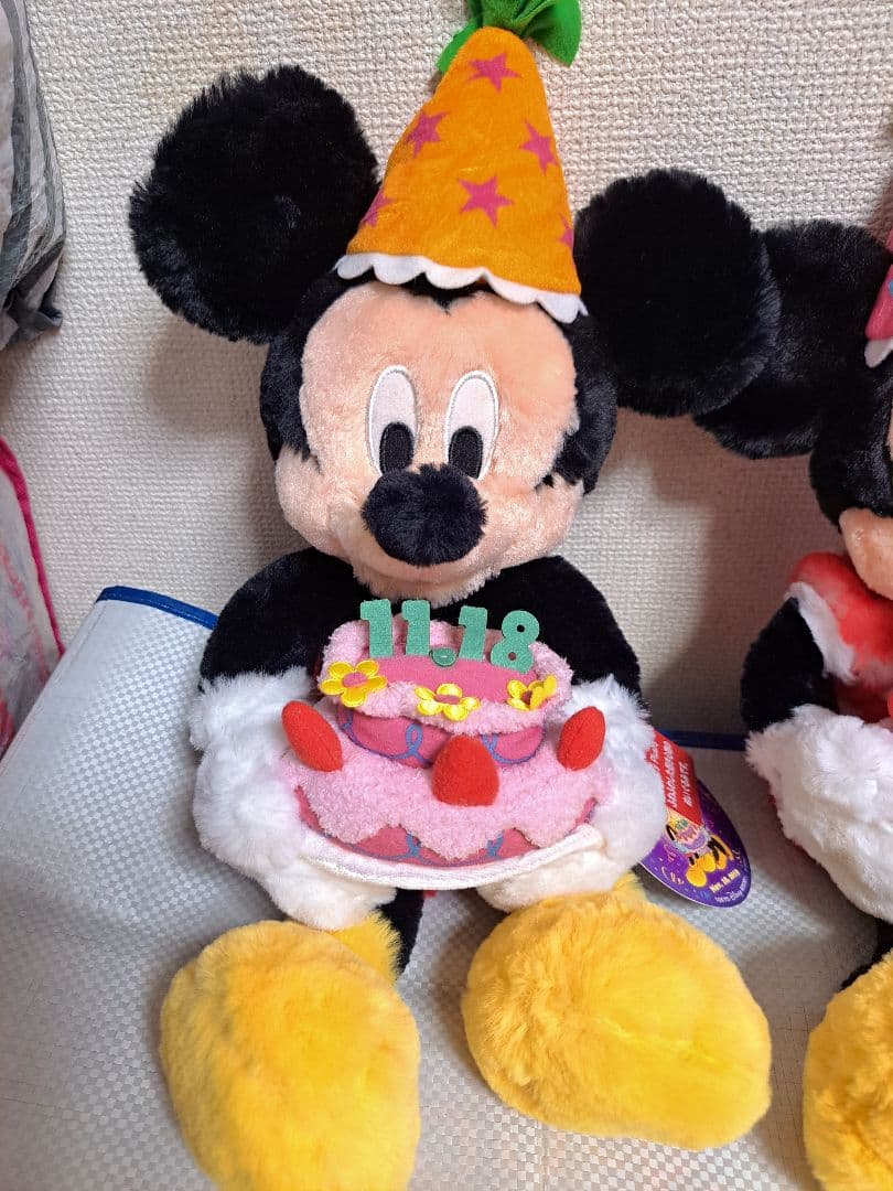 ミッキーミニーのフラッフィープラッシーのバースデーぬいぐるみ タグ付き レア商品