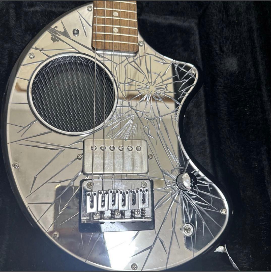 限定30本FERNANDES フェルナンデス アンプ内蔵エレキギター