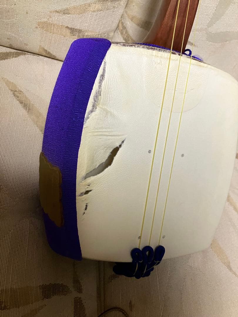 メ4809 高級 和楽器 三味線 紅木 ハードケース付き