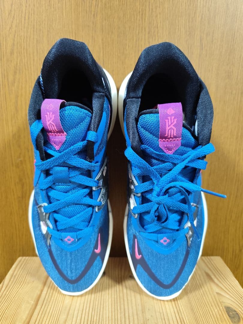 Nike Kyrie Low 5　ナイキ　カイリーロー5　27.0cm