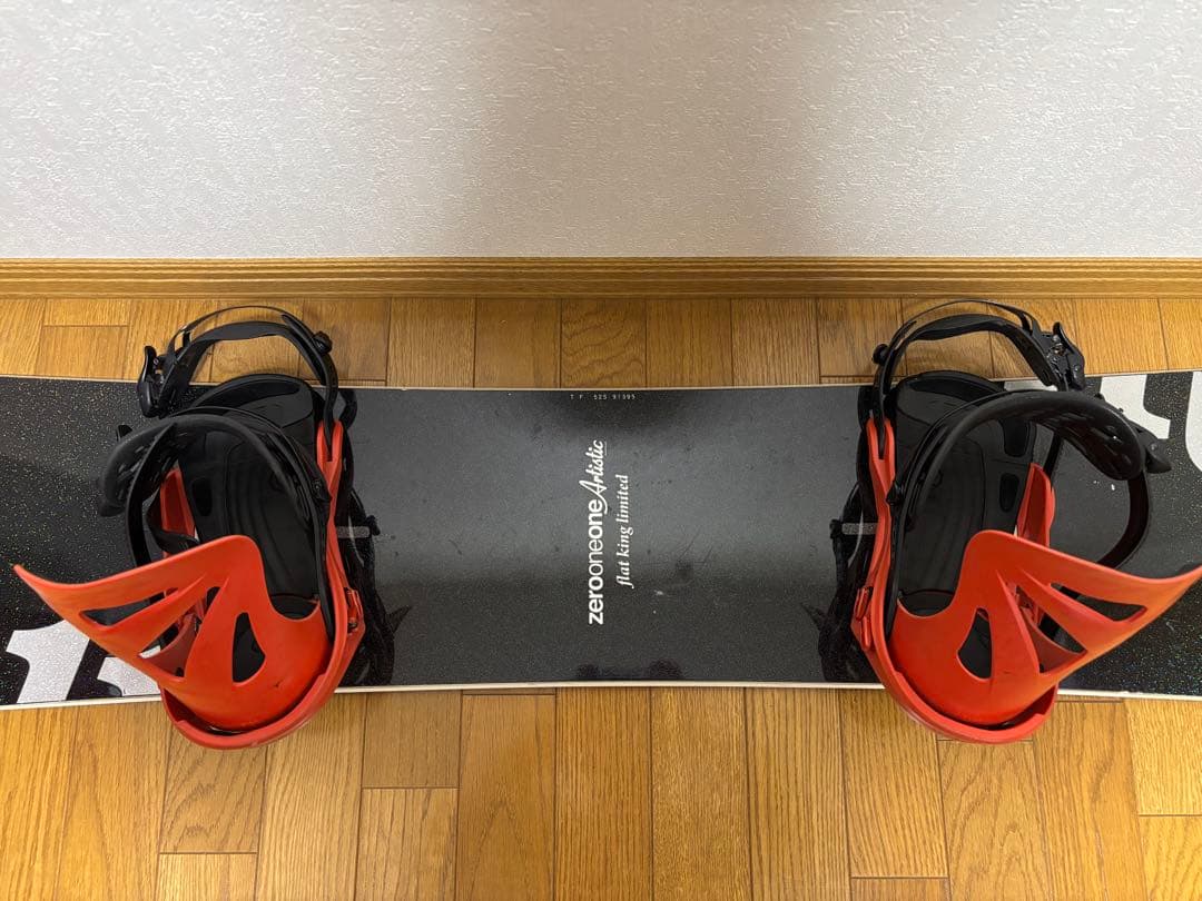 スノーボード 011 artistic flatking 152 + FLUX DS