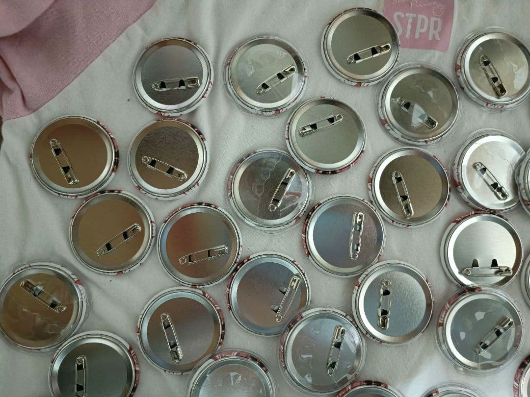 すとぷり　莉犬　缶バッチ　2022　summer 等身　浴衣