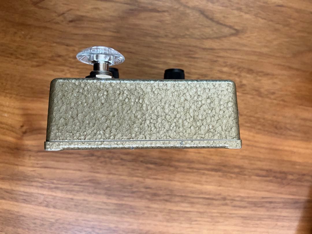 Akg MAGNUS BC109 FUZZ ファズ GOLD
