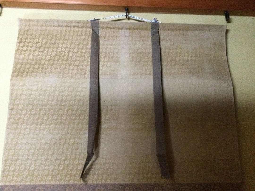 鯉の日本画　掛け軸　黒田稲皐　　『鯉の図』