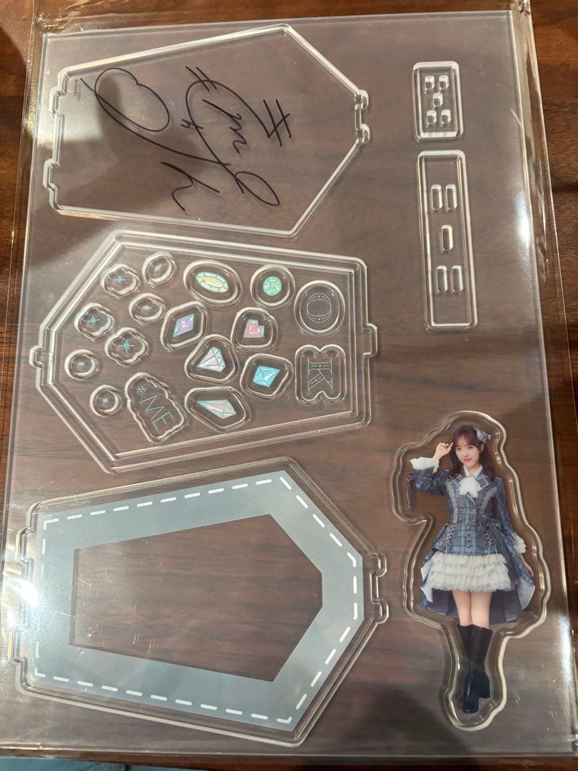 激レア品‼️ 落合希来里 ≠MEくじ エンタメチャンス賞 直筆クリアスタンド