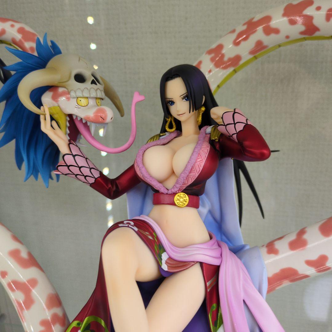 ワンピース　pop maximum ボア　ハンコック　フィギュア