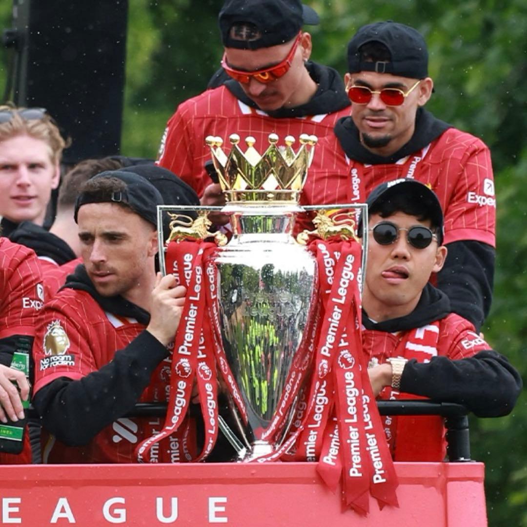 【正規品 新品】リバプール 24-25 優勝パレード時着用 日本M