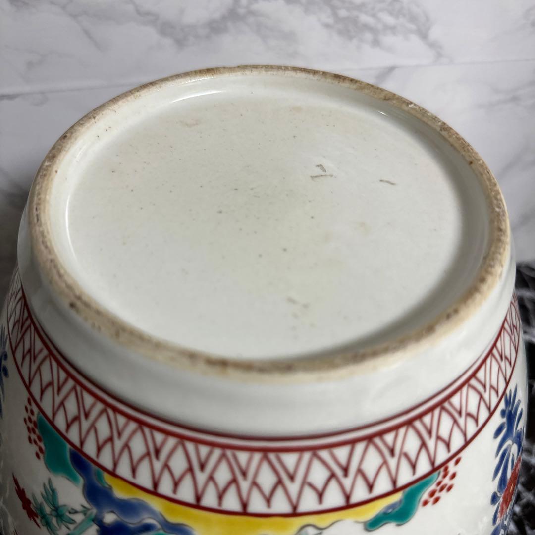 古伊万里、柿右衛門様式、色絵花鳥紋、壺。箱。
