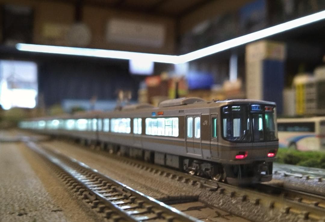 JR 223系 2000番台 (2次車) <新快速> 8両セット