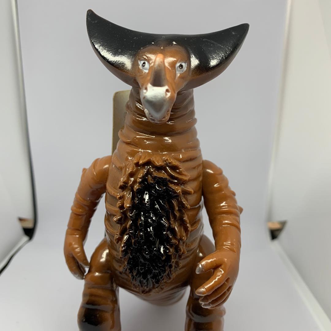 ウルタラマンゴモラ