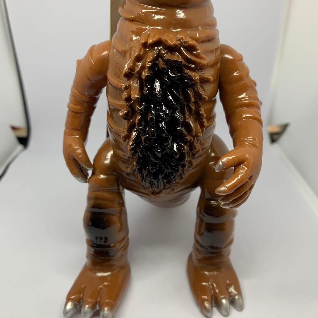 ウルタラマンゴモラ