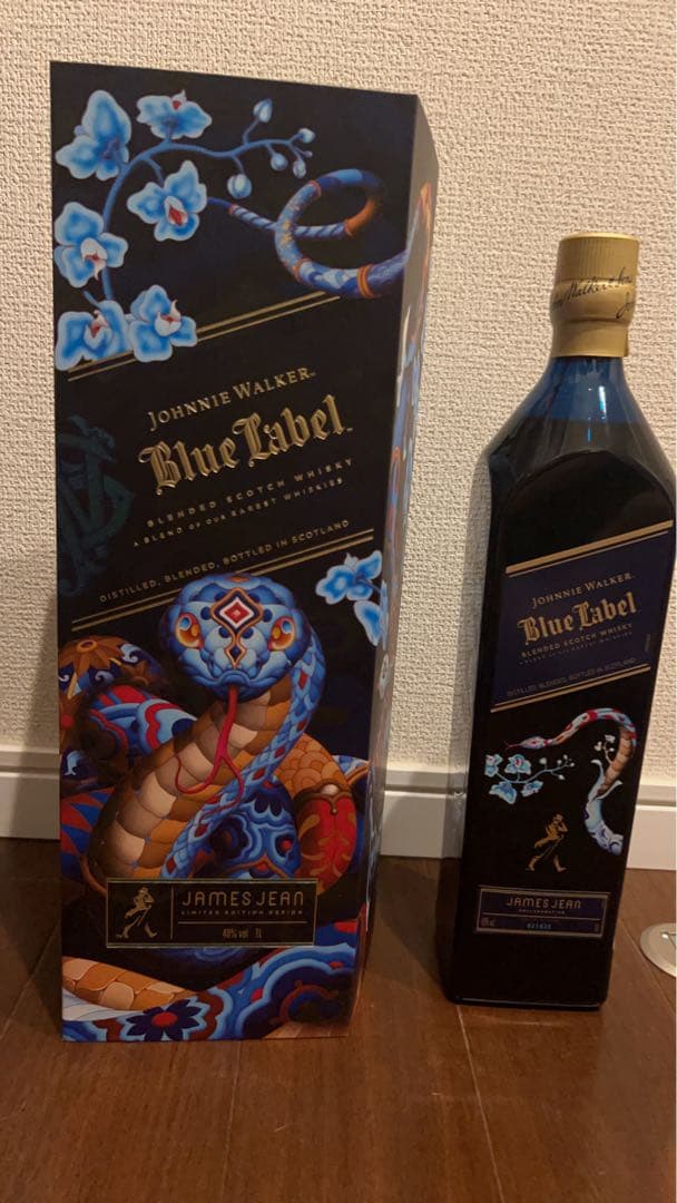 1L大瓶 ジョニーウォーカー ブルーラベル イヤー オブ ザ スネーク