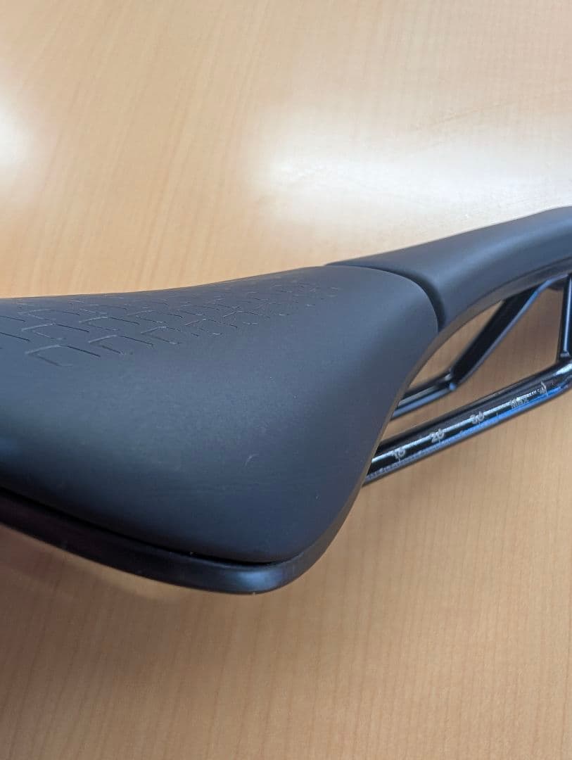 【走行少】Prologo SCRATCH M5 PAS サドル T2.0レール