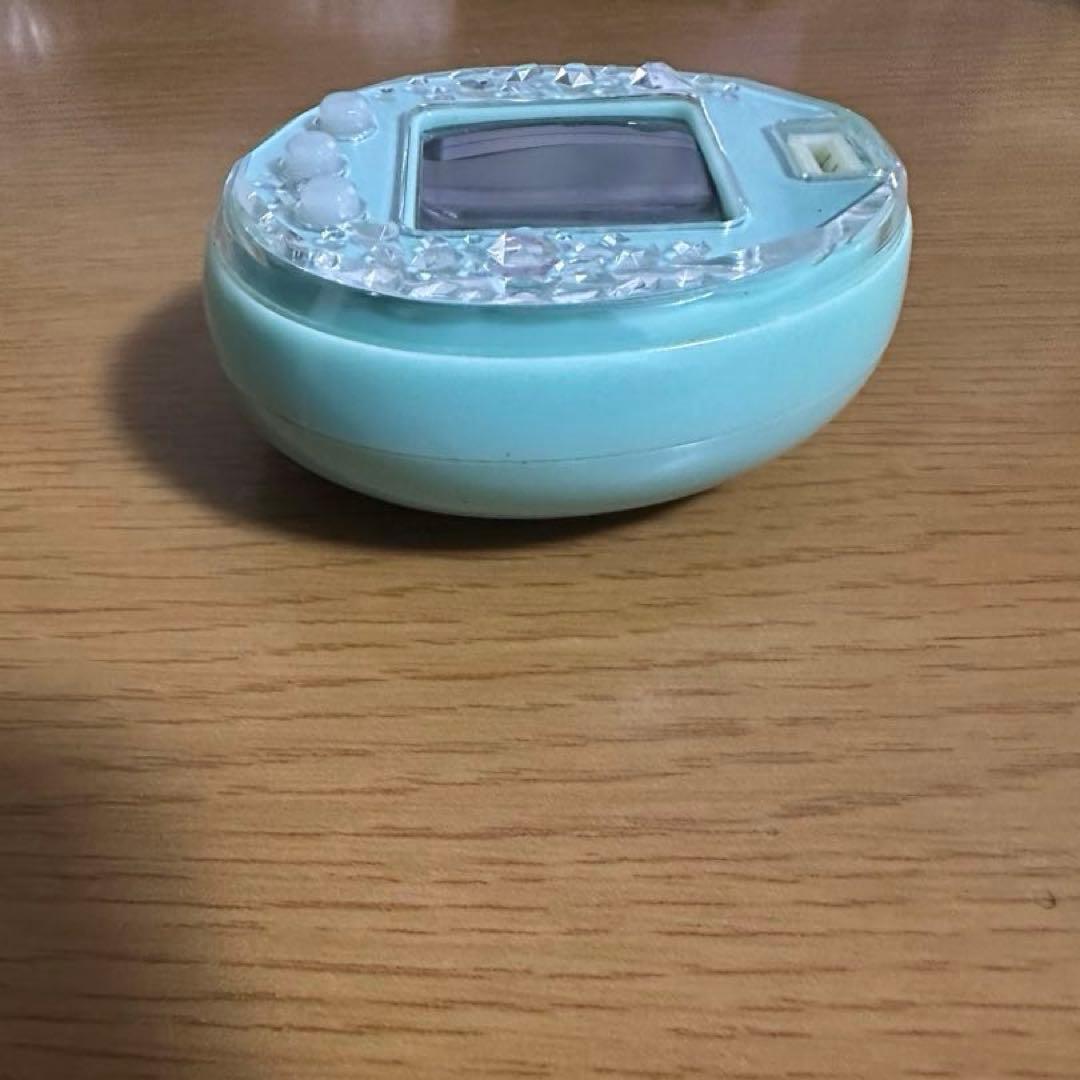 たまごっちピース Tamagotchi P's グリーン