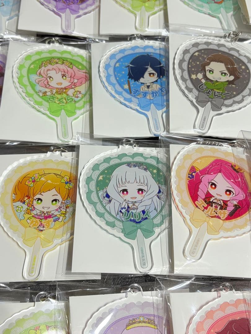 アイカツスターズ　プラネット　グラフアート　アクリルキーホルダー　まとめ売り
