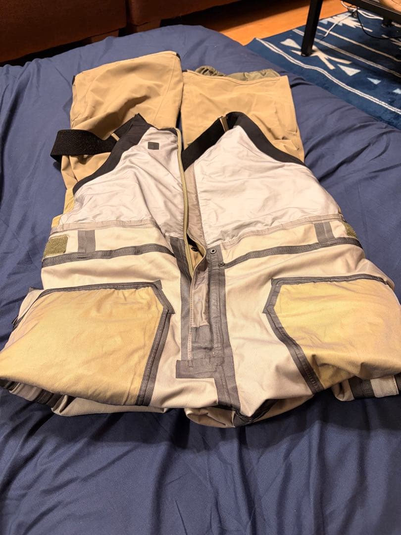 スキー BURTON [ak] FREEBIRD BIB PANT 3L