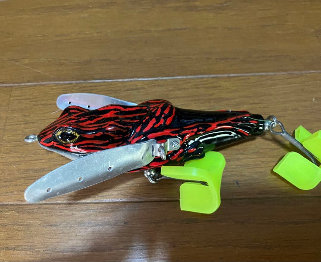 ガラクタ屋　カヲル