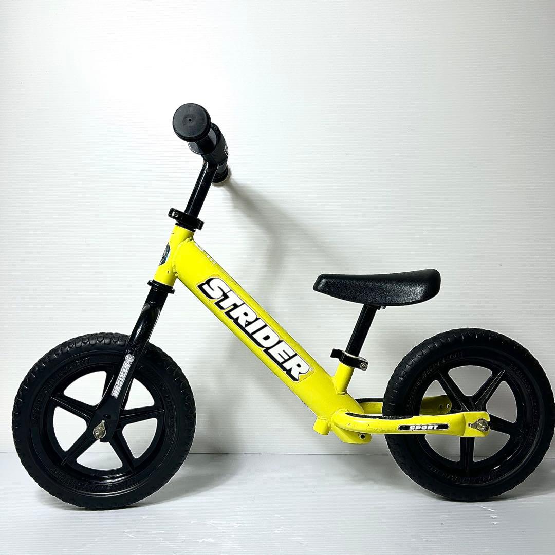 美品☆ストライダー スポーツ イエロー 黄色 キックバイク 補助なし