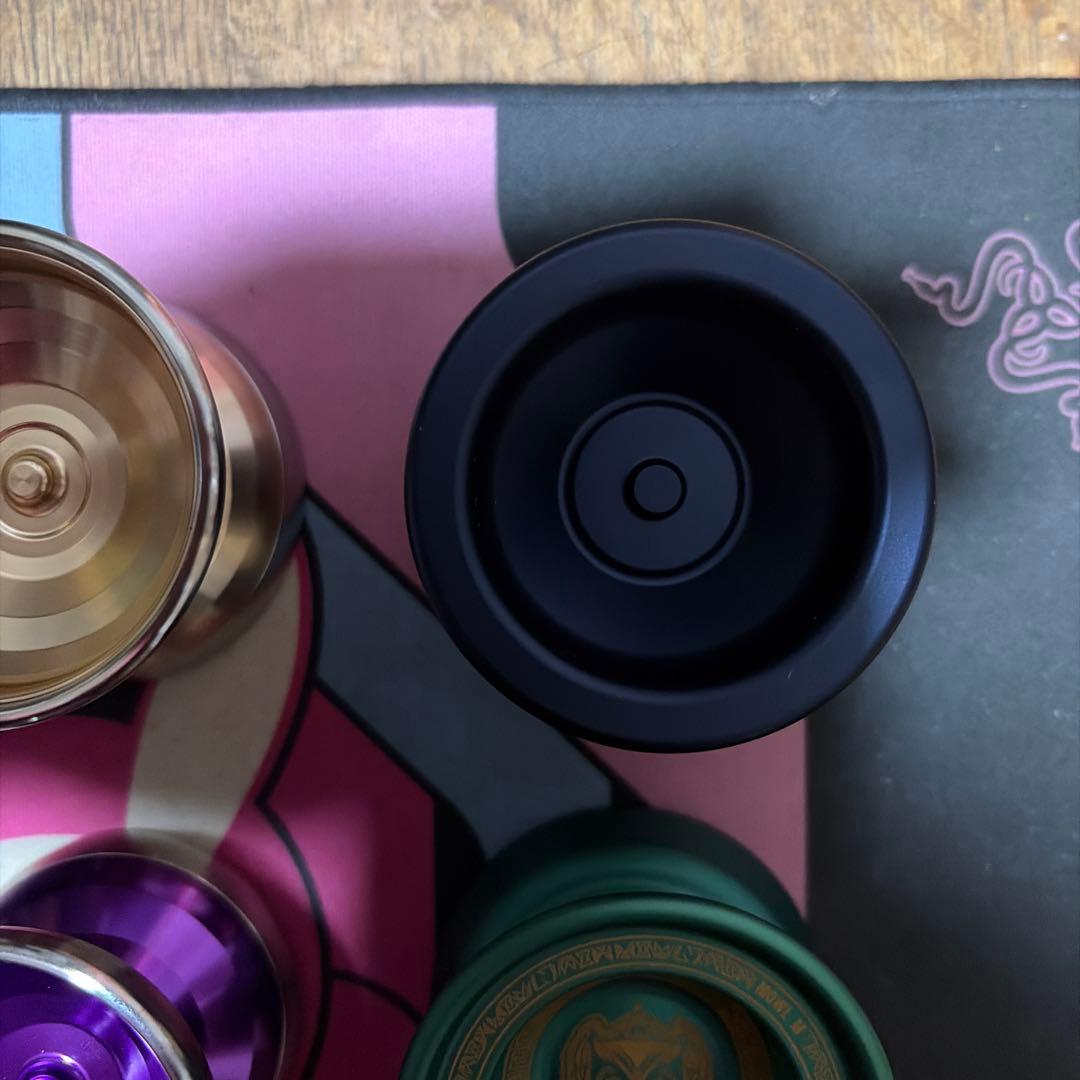 ターニングポイント製ヨーヨー4個セットおまけ2個