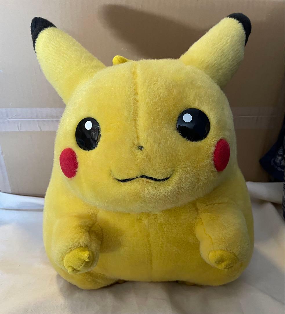 おまけ付き　ワケアリ　初期ピカチュウ　等身大　ぬいぐるみ　2体セット